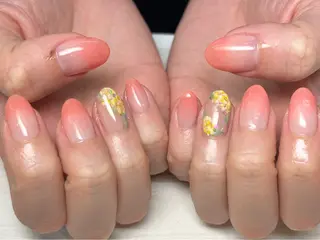 ネイル Queennail 北堀江Yumiのネイルデザイン