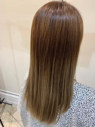 ロング カラー 森野美咲🇰🇷 レイヤー/顔周りのヘアスタイル