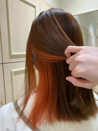 ミディアム カラー 遊佐 瑞紀のヘアスタイル