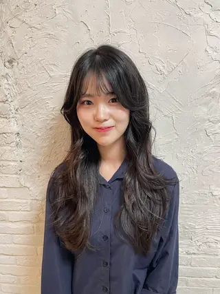 ロング カラー girly/柔らか カラーMitsukiのヘアスタイル