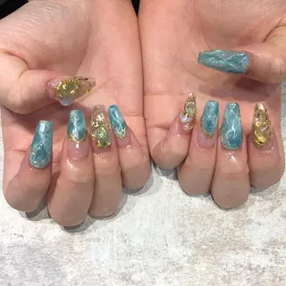 ネイル crestnail所属・小林 束紗のネイルデザイン