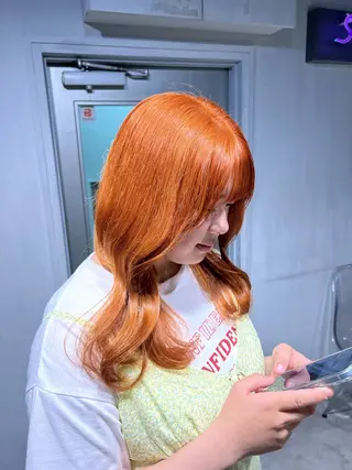 ロング カラー NANAMI🩵 大人可愛い韓国ヘアのヘアスタイル