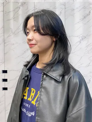 ミディアム マツザキ マナトのヘアスタイル