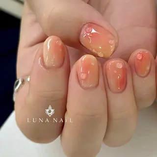 ネイル アトリエ　ミモザ所属・いまむら あかりのネイルデザイン