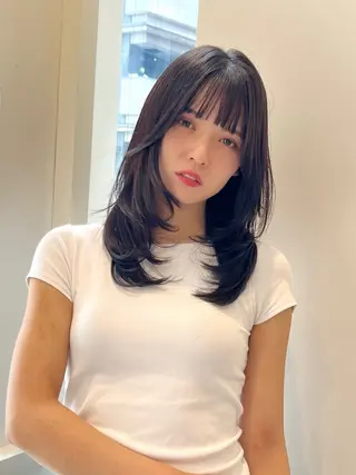 セミロング カラー レイヤー⭐️カラー ⭐️平川雅史のヘアスタイル