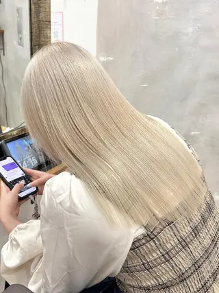 ミディアム LORE福岡天神 韓国/ブリーチのヘアスタイル