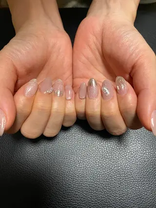 ネイル 吉岡 裕子のネイルデザイン