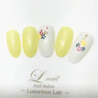 ネイル エルネイル アシスタントのネイルデザイン