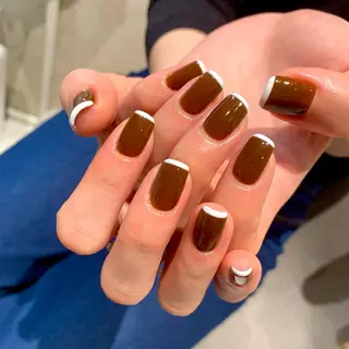 ネイル esby Loely MIZUKIのネイルデザイン