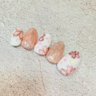 ネイル 重永 夏南のネイルデザイン