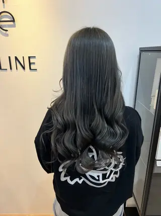 ロング 岩口 智洋のヘアスタイル