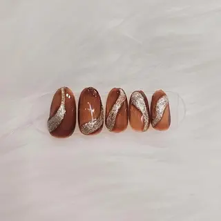 ネイル 💙🤍Tiary M🤍💙のネイルデザイン