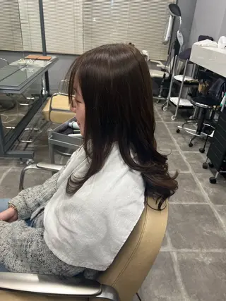 ロング アートラッシュフォーヘア所属・柴田 新菜のヘアスタイル
