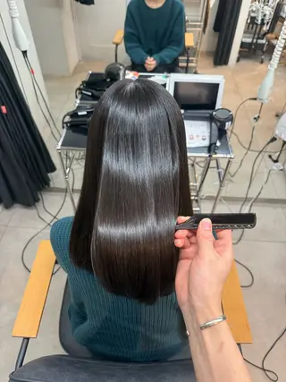 ロング 木下 泰乙のヘアスタイル