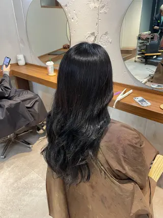 ロング カラー EIGHT 濱田響のヘアスタイル
