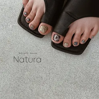 ネイル マツエク・マツパ アイブロウ beautyroom Naturaのネイルデザイン
