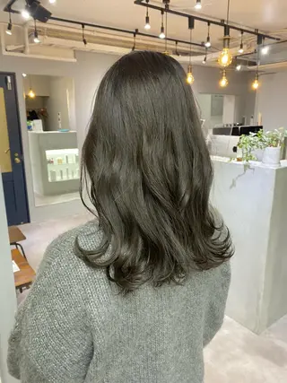セミロング カラー きよはらちさき🍑 柔らかカラー🌱🫧のヘアスタイル
