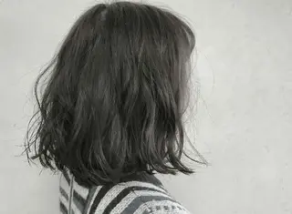 ミディアム 透明感ハイライト◎ 伊藤夏海のヘアスタイル