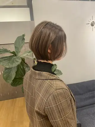 ショート 太田代 桃のヘアスタイル