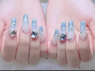 ネイル 🐳彩羽チップ 長さだし専門🐳のネイルデザイン