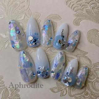ネイル Aphrodite パラジェル認定サロンのネイルデザイン