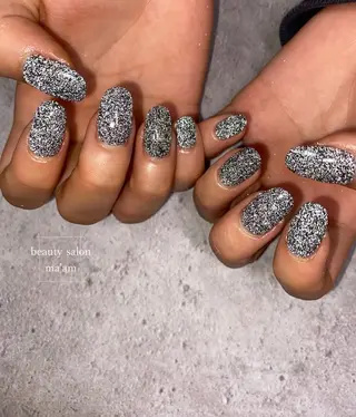 ネイル beauty salon ma'am所属・chihiro 小路ネイルのネイルデザイン