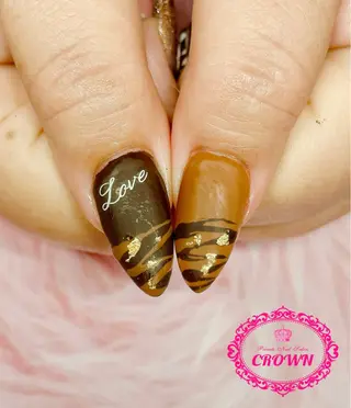 ネイル CROWN プライベートサロンのネイルデザイン