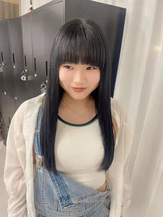 ロング 前田 真保のヘアスタイル