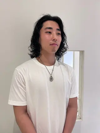 ミディアム HOLIDAYS CARE&SPA所属・キクチ ホナミのヘアスタイル