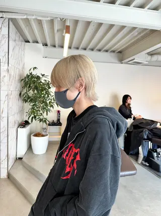 ショート カラー メンズ ハイトーン×似合わせ 🌱中川慎之介のヘアスタイル