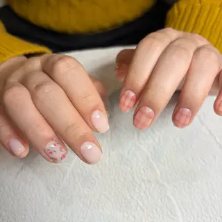 ネイル Lusso🫧 Ayaneのネイルデザイン