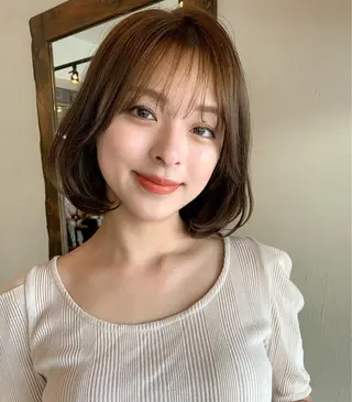 ショート カラー 透明感/オリーブ/ グレージュ/YUKAのヘアスタイル