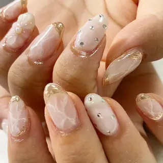 ネイル Laki nailのネイルデザイン