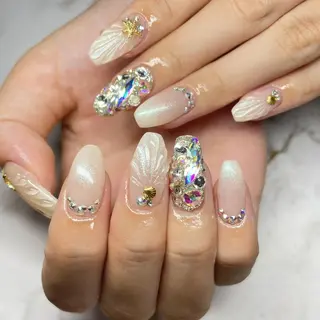 ネイル Beaute Pure_Mのネイルデザイン