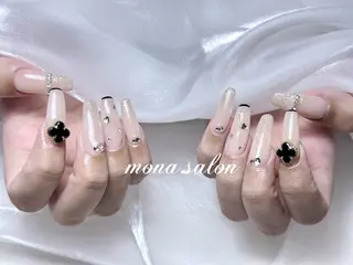 ネイル Mona【パラジェル ・長さ出し専門店】のネイルデザイン