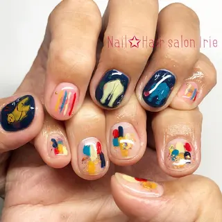 ネイル Hair salon Irie所属・與儀 知佳のネイルデザイン