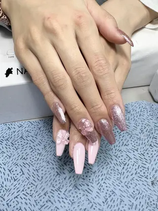 ネイル 🍪 YOSHI🧋のネイルデザイン