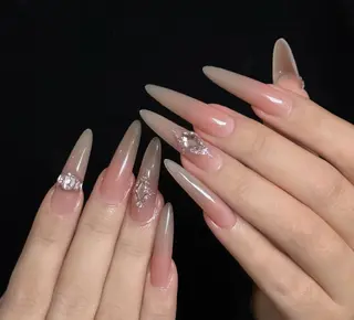 ネイル Miya🎀 nailのネイルデザイン