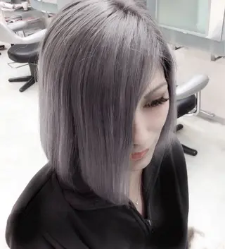 ショート カラー ヘアアレンジ au美容室所属・au栄矢場町 水素髪質改善Tのヘアスタイル