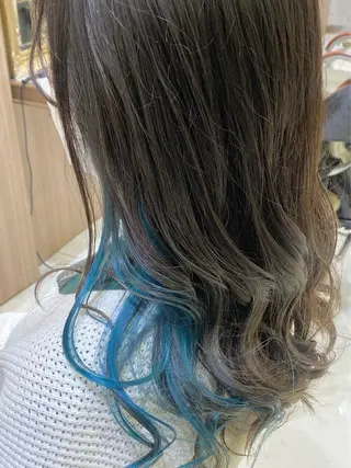 ロング カラー 古川 琴美のヘアスタイル