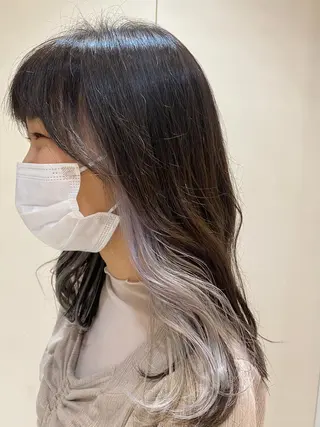 ロング カラー 藤原 侑香のヘアスタイル