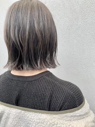 ミディアム カラー ヤスドミ ケイスケのヘアスタイル
