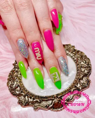 ネイル CROWN プライベートサロンのネイルデザイン