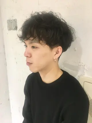 ショート Fuuu《フゥ》所属・シノザキ シンゴのヘアスタイル