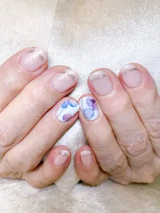 ネイル ECLAT エクラ所属・寺山 千鶴のネイルデザイン