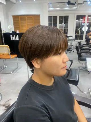 ショート レイヤーボブ/ 艶カラー/サナ🌼のヘアスタイル