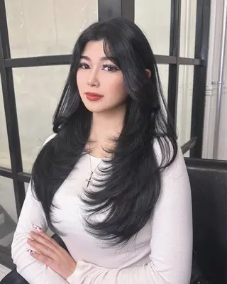 ロング Maison Halu YUKIのヘアスタイル