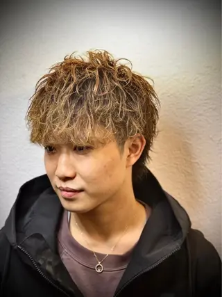 ミディアム パーマ メンズ 高垣 大輔のヘアスタイル