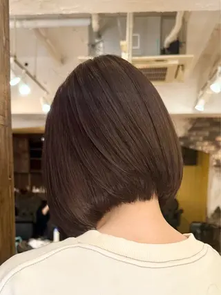 ショート カラー 髪質改善/縮毛矯正/ 艶カラー/内山翔太のヘアスタイル