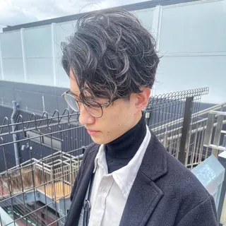 ショート パーマ メンズ メンズヘア特化 崎田 成人のヘアスタイル
